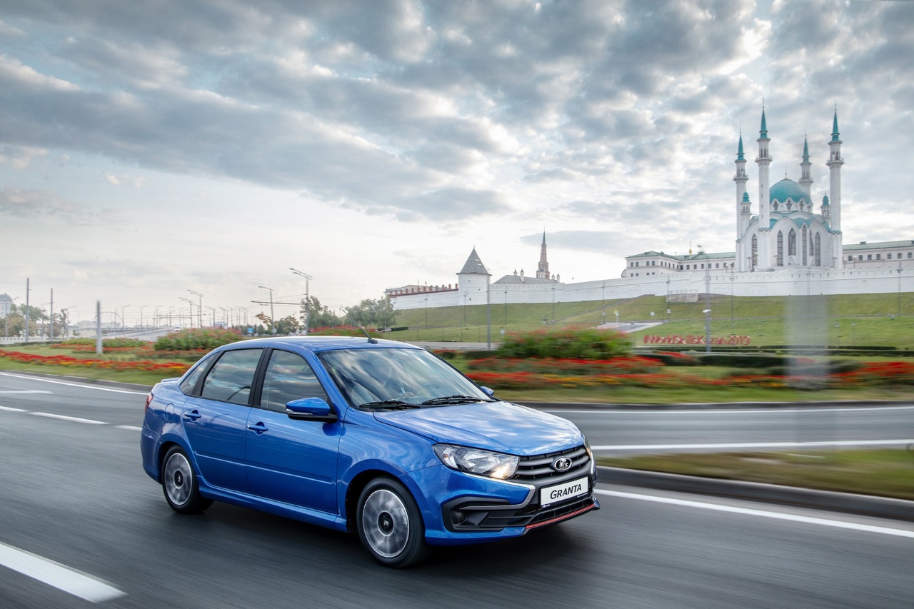 АВТОВАЗ ПРЕДСТАВИЛ БЮДЖЕТНЫЙ СПОРТКАР LADA GRANTA DRIVE ACTIVE